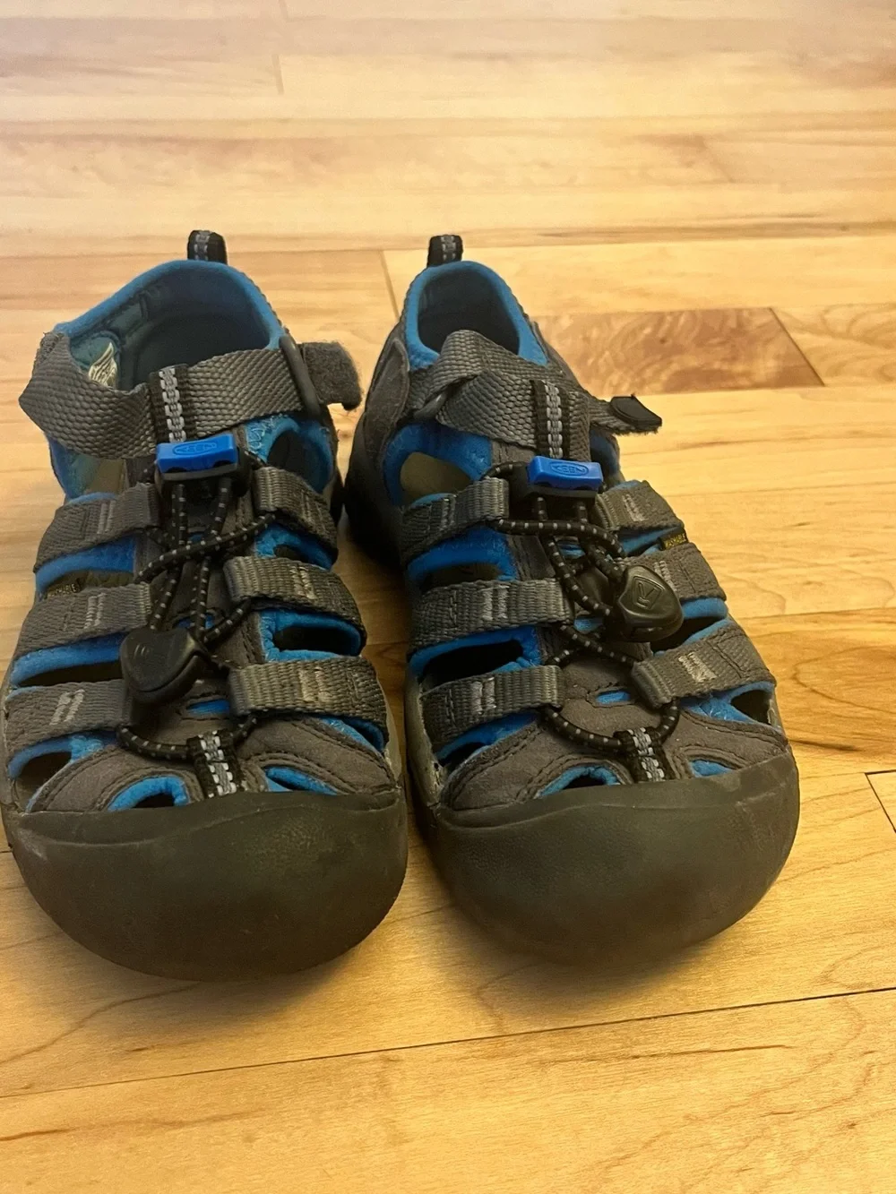 Keen Kids Gray and Blue Closed-Toe Outdoor Sandals